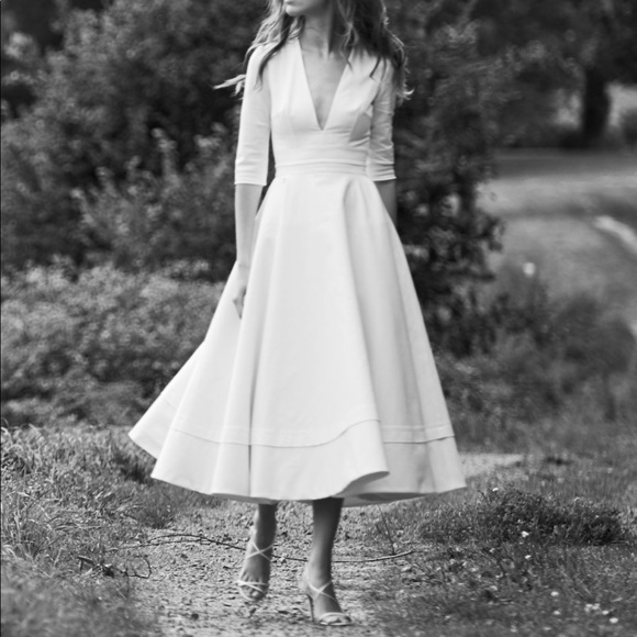 BHLDN / Delphine Manivet Prospere Wedding Gown - Picture 3 of 12